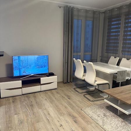 Apartament Gorczyn 18 Hgs Home Gorzów Wielkopolski Eksteriør billede